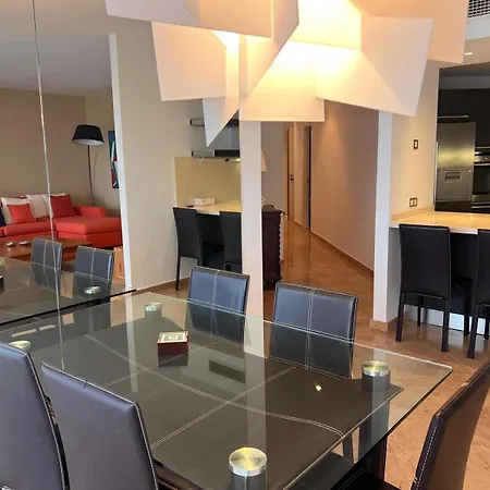 Bahia - 2 Bedroom Seafront Апартаменты *